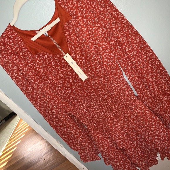 Red boutique Ruffle Dress - Picture 2 of 6